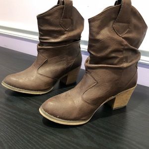 Cowgirl boots women’s